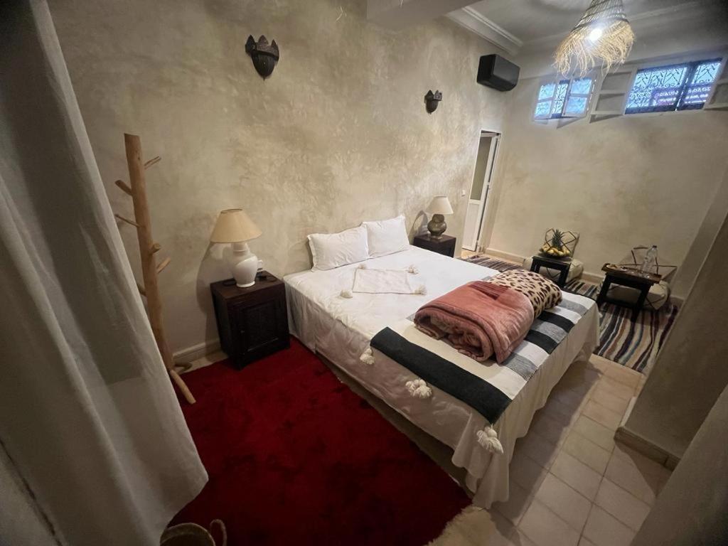 Riad La Rose Des Sables Marrakesh Bagian luar foto