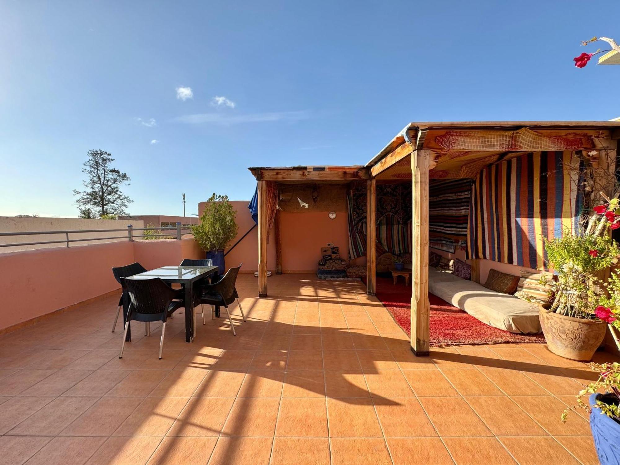 Riad La Rose Des Sables Marrakesh Bagian luar foto
