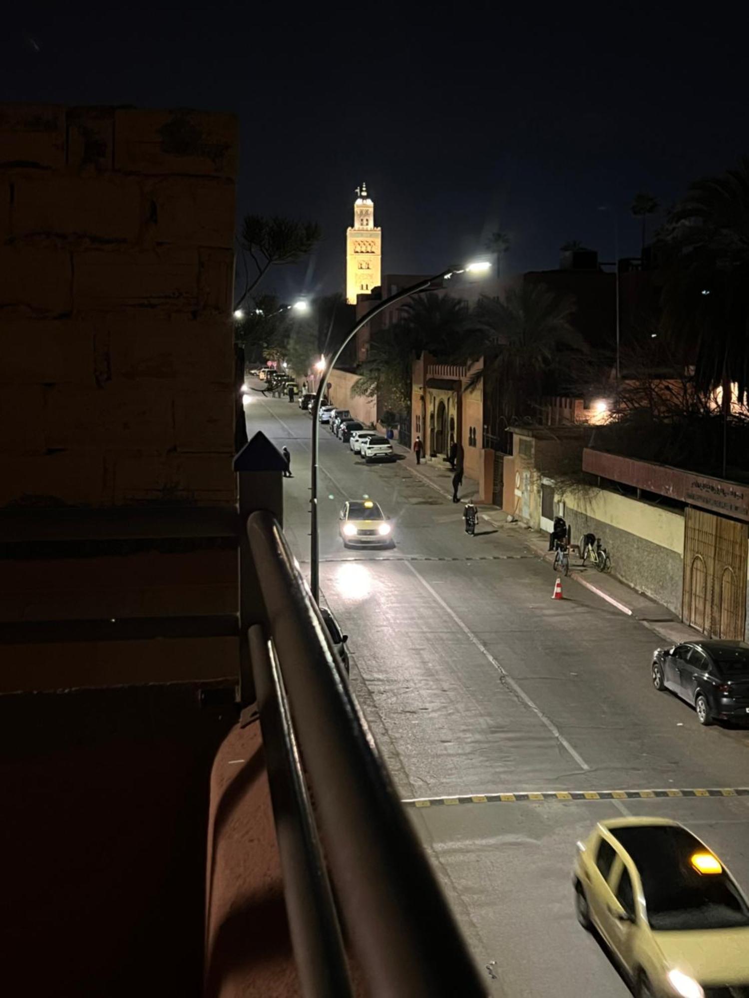 Riad La Rose Des Sables Marrakesh Bagian luar foto